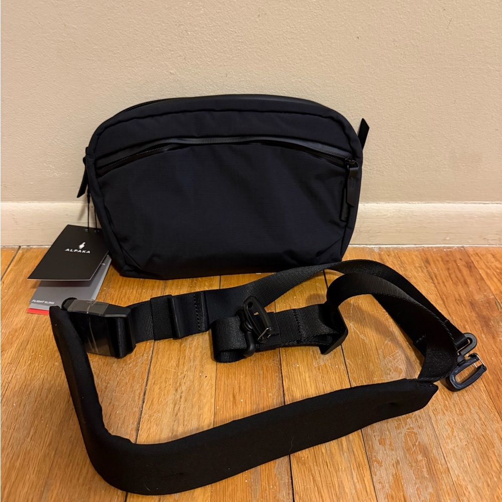 Alpaka Flight Sling 2L